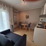 Neda Apartament *