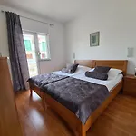 Apartament Neda