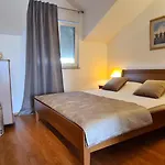Apartman Neda Vodice