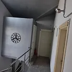 Neda Apartament *