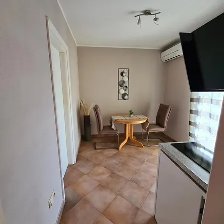 Neda Apartamento Vodice