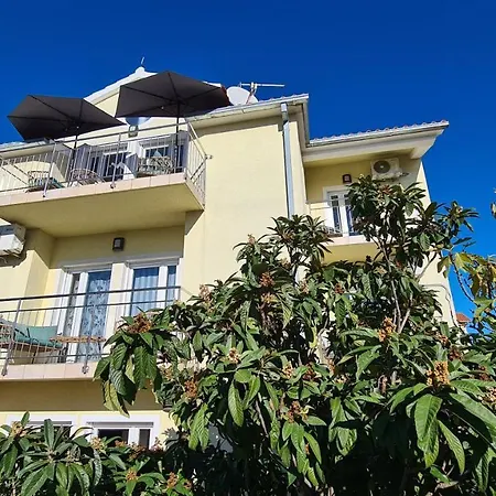 Neda Apartmán *