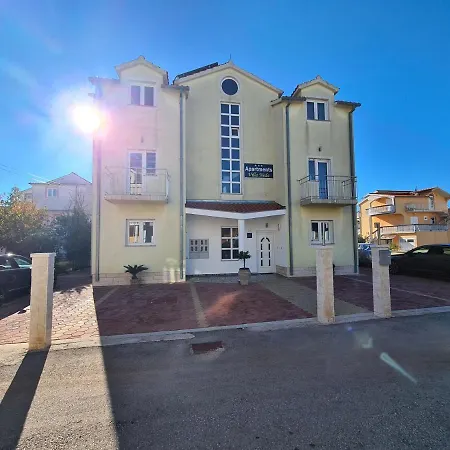 Neda Apartmán *