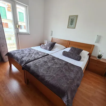 Apartamento Neda Vodice