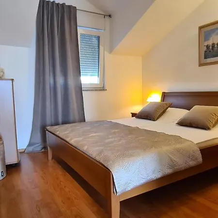 Apartamento Neda Vodice