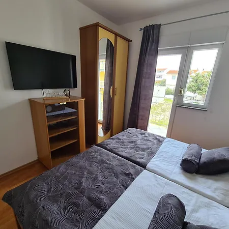 Apartment Neda Vodice