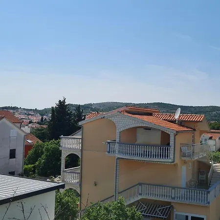 Apartment Neda Vodice