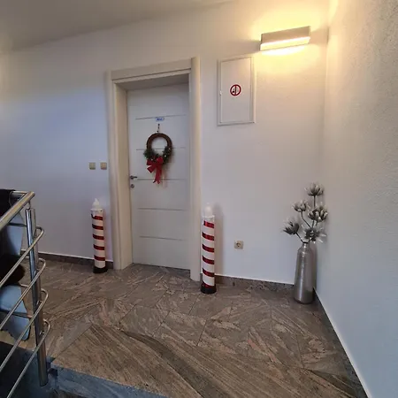 Apartamento Neda Vodice